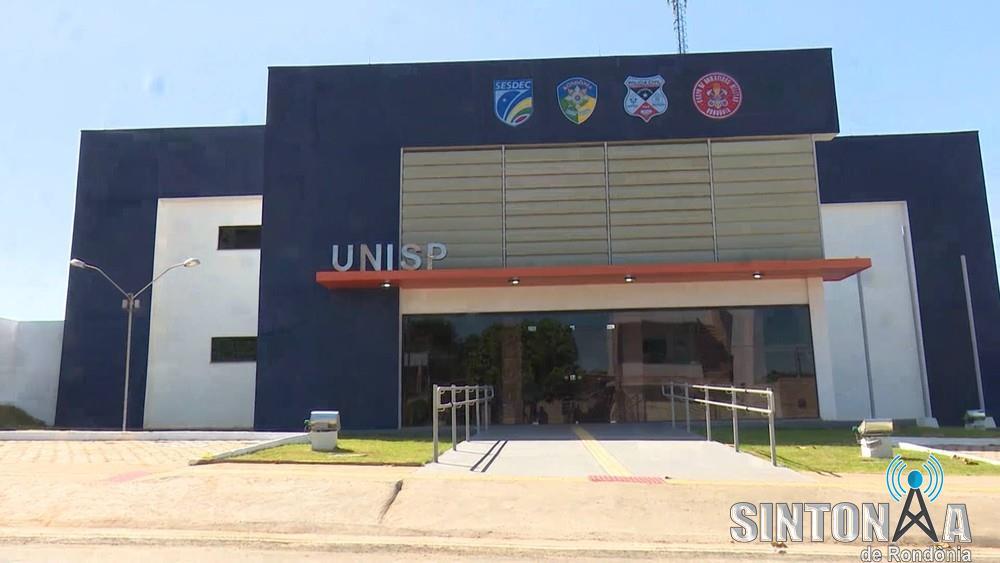 Jovem de 19 anos é preso com 16 kg de drogas