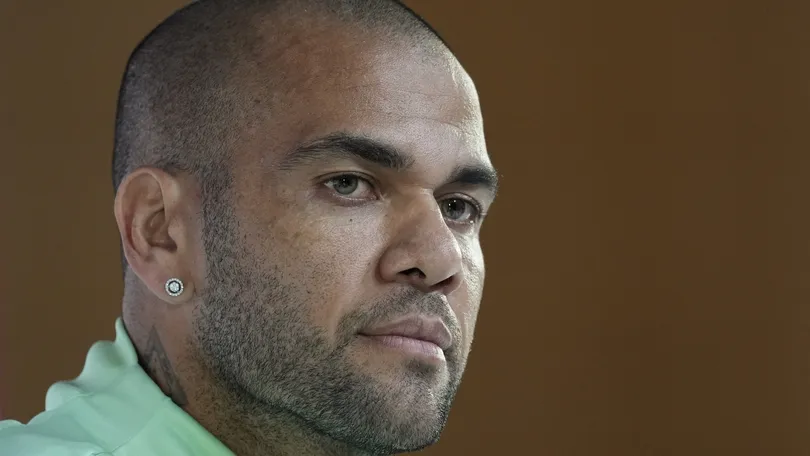 Justiça espanhola ordena prisão preventiva de Daniel Alves