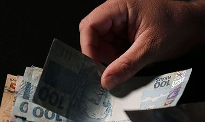 Beneficiários com NIS de final 9 recebem novo Bolsa Família