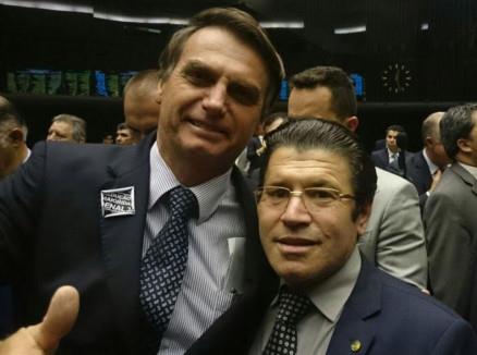 Ex-deputado é exonerado de cargo na Presidência: 