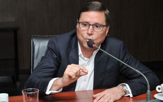 “Estado já criou 526 leitos; deputado Emanuelzinho deveria se informar melhor”, afirma chefe da Casa Civil