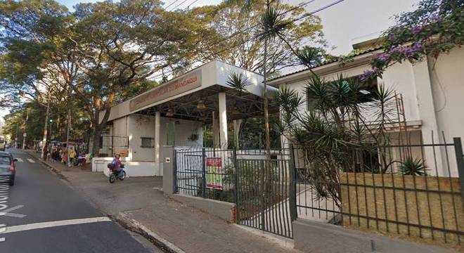Família é informada sobre óbito e encontra paciente viva em hospital