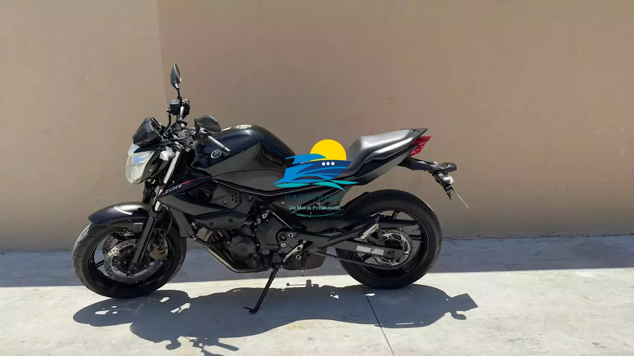 Yamaha XJ6 2010 R$32.000,00