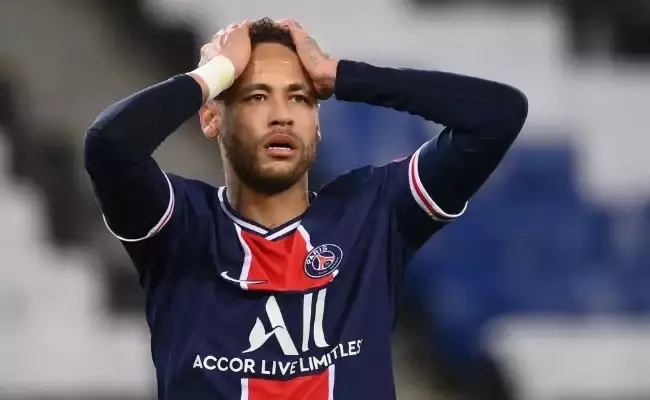 Neymar será julgado por corrupção e pode ficar fora da Copa do Qatar