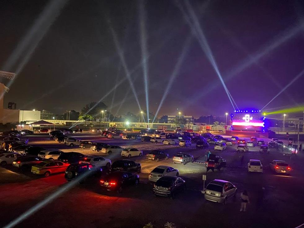 Formato drive-in chega ao interior do estado