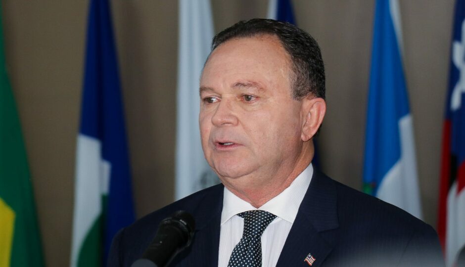 Carlos Brandão vai tirar licença esta semana; Paulo Velten assumirá governo