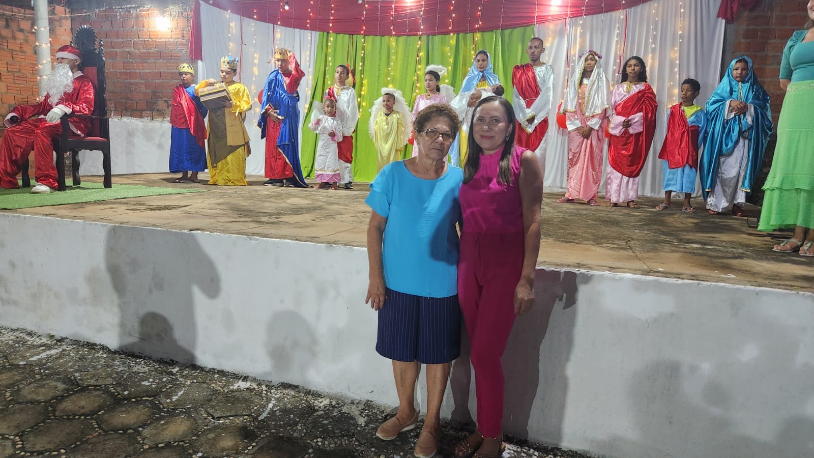 NASCIMENTO DE CRISTO É CELEBRADO COM ENCANTO, FÉ E MAGIA EM PAIOL DO CENTRO