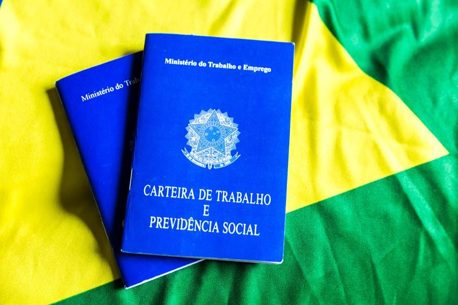 Banco PAN oferece vagas de emprego; salários chegam a R$ 13 mil
