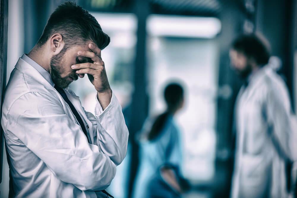 Como Reduzir o Erro Médico? Como Reduzir o Erro Médico?