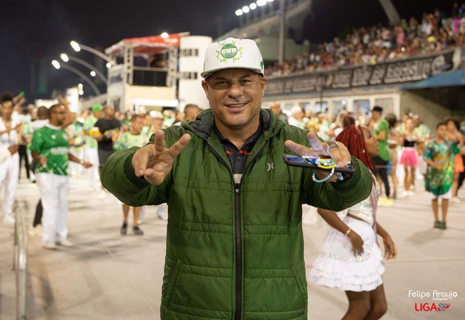Diagnóstico Cebola: O bruxo das fábricas de ilusões do Carnaval