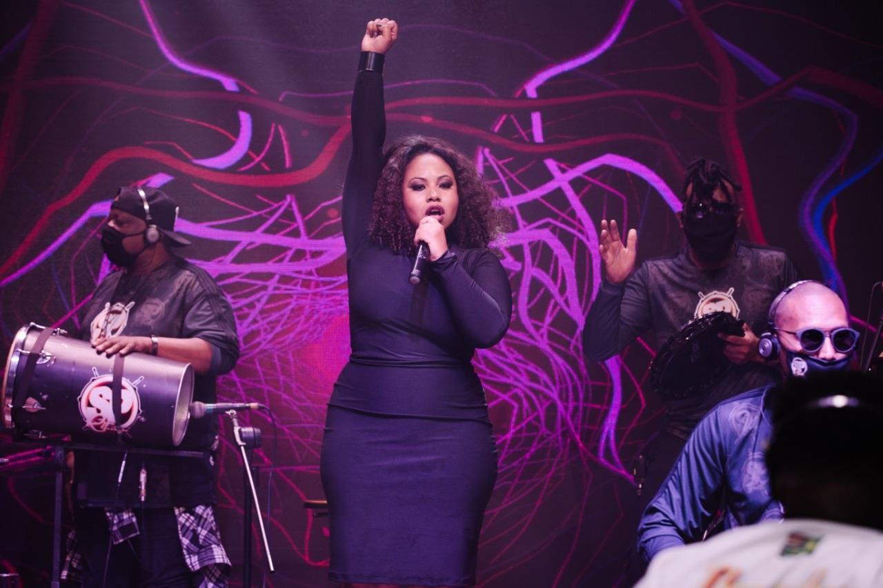 Em Live, diretores de escolas de samba clamam por direitos do povo preto