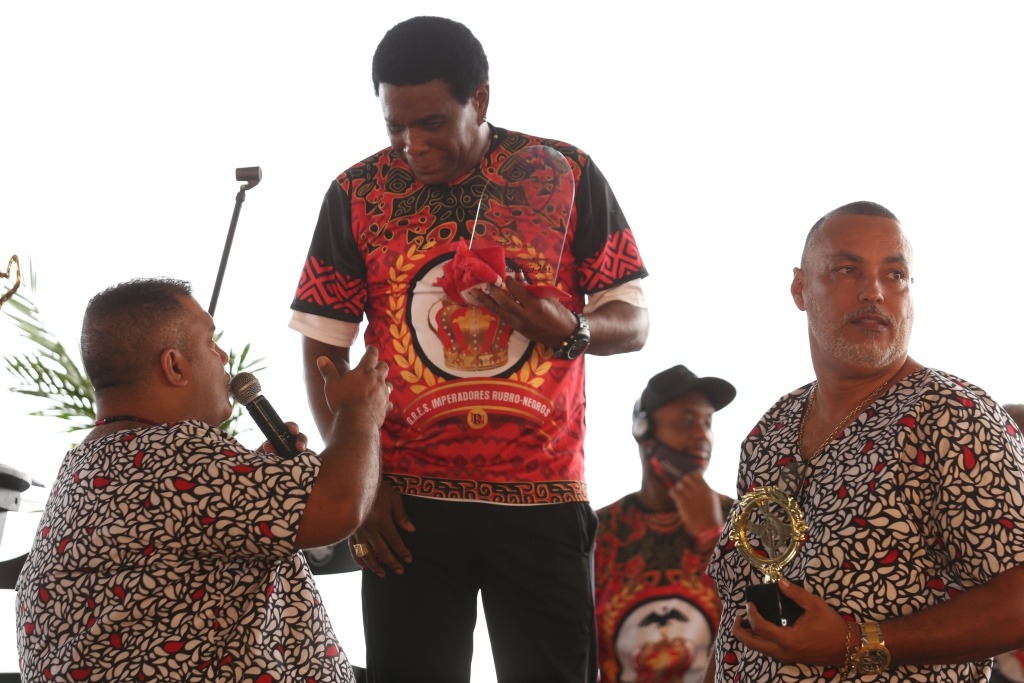 A escola Imperadores Rubro Negros já tem seu samba para o carnaval 2021!