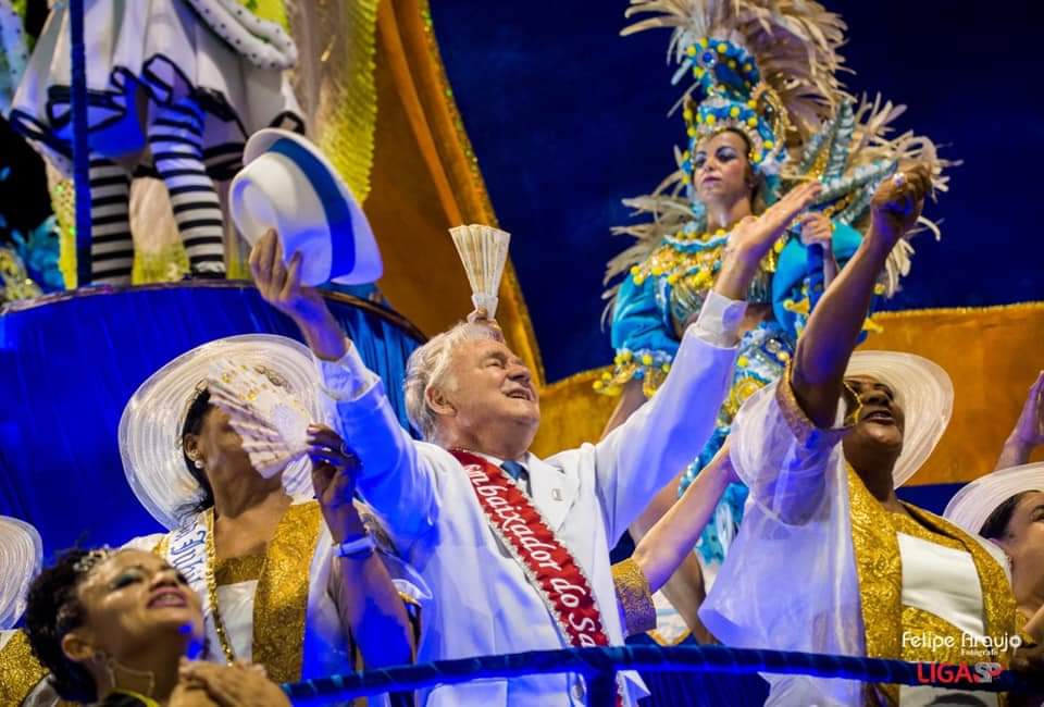 IMPERADOR DO IPIRANGA  REALIZA LIVE COMEMORATIVA DE SEU 52º ANIVERSÁRIO