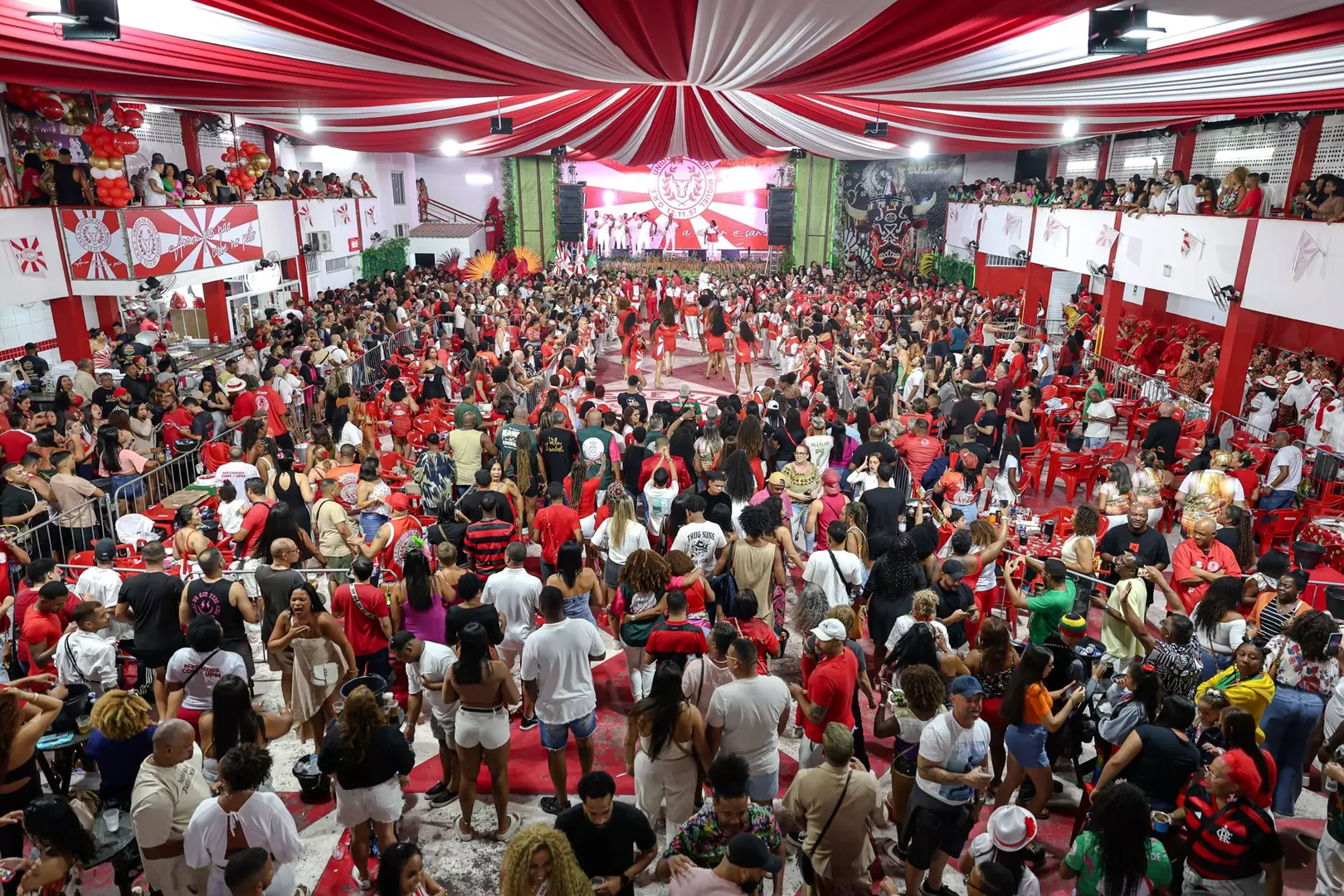 Unidos de Padre Miguel promove 