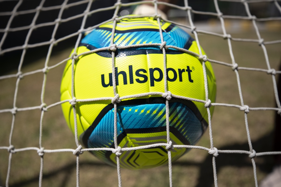 uhlsport será a bola oficial do Brasileirão das Séries B, C e D em 2023