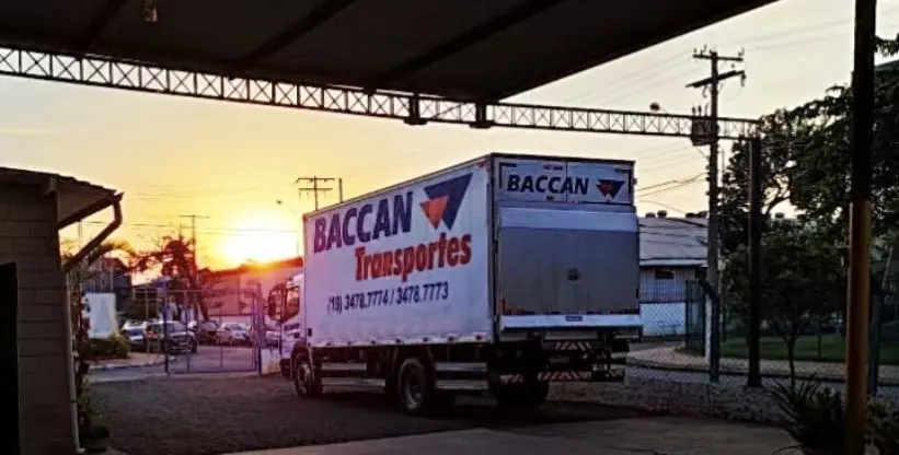 Baccan Transportes abre vagas para motoristas com CNH C