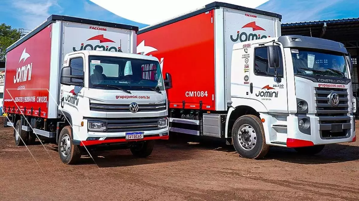 Frota de caminhão do Grupo Jomini