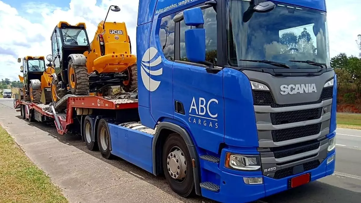 ABC Cargas anuncia vagas para Motorista Líder