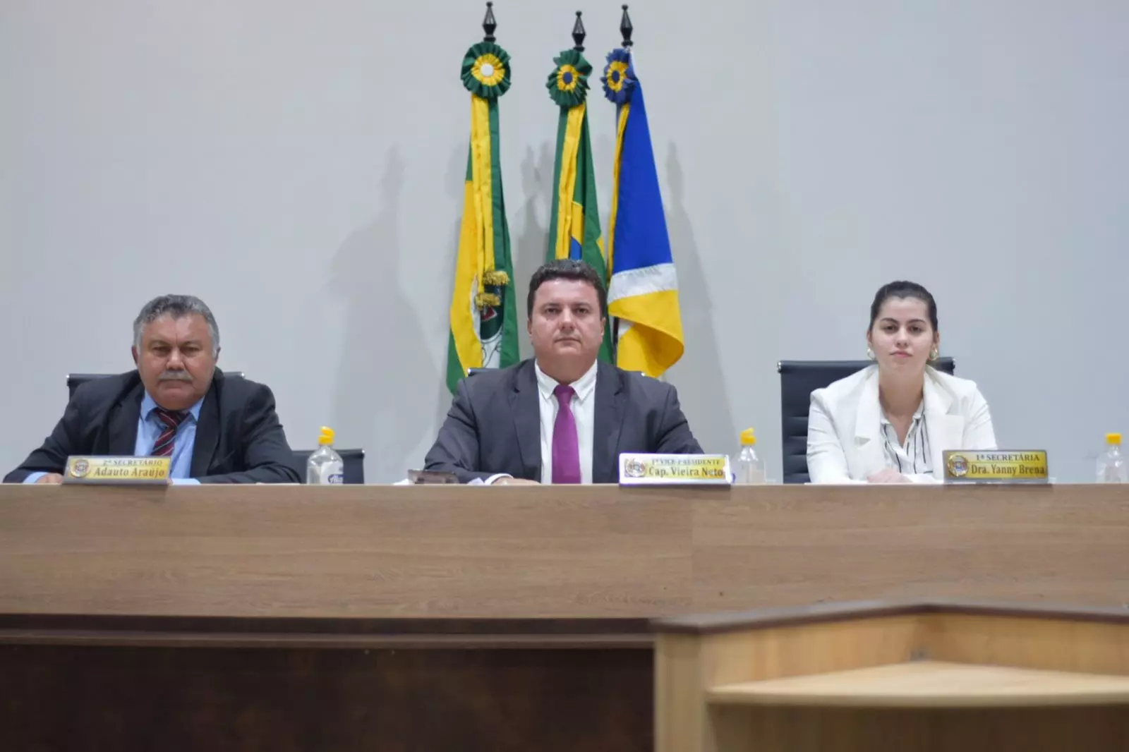 Vereadores denunciam gestão Glêdson Bezerra por suposto 'assédio ao voto' em secretarias municipais de Juazeiro do Norte