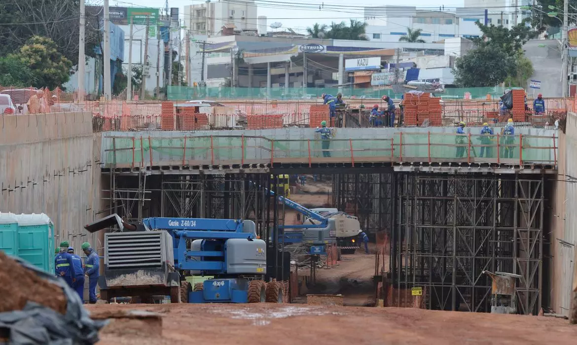 Banco do Nordeste e BID negociam liberação de R$1,6 bilhão para financiar projetos de infraestrutura