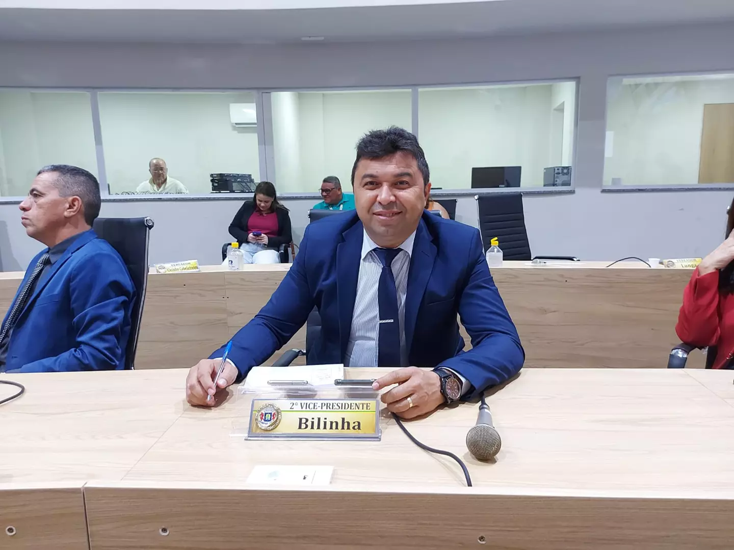 Vereador William Bazilio - Bilinha solicitou realização de serviços de asfalto na estrada do Logradouro