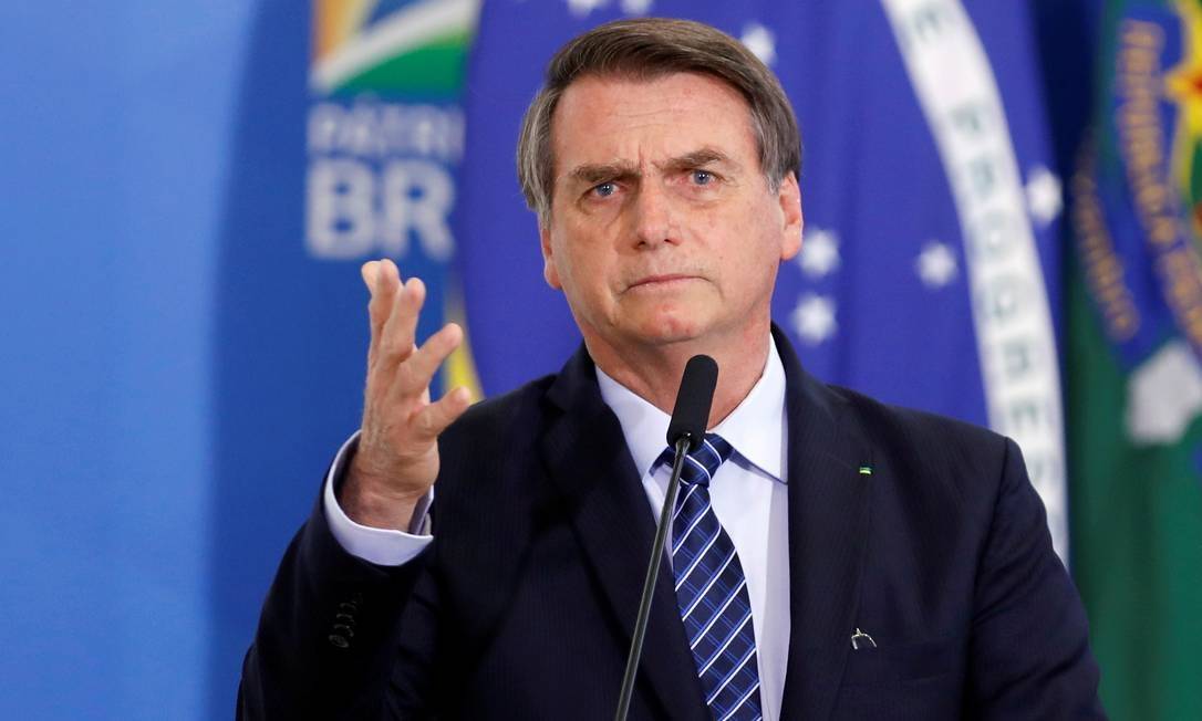 “Eu zero o imposto Federal se Governadores zerarem o ICMS”, diz Bolsonaro.