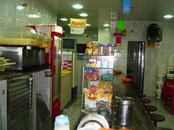 MP do Rio de Janeiro fecha pastelaria que usava carne de cachorro em pastel