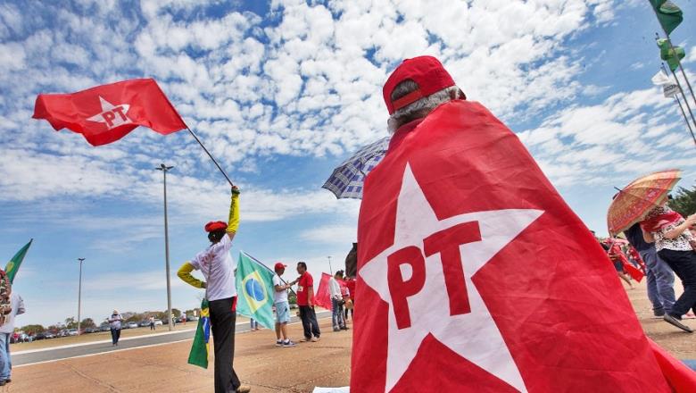 Procuradoria Eleitoral dá parecer favorável a ação de cancelamento do registro do PT