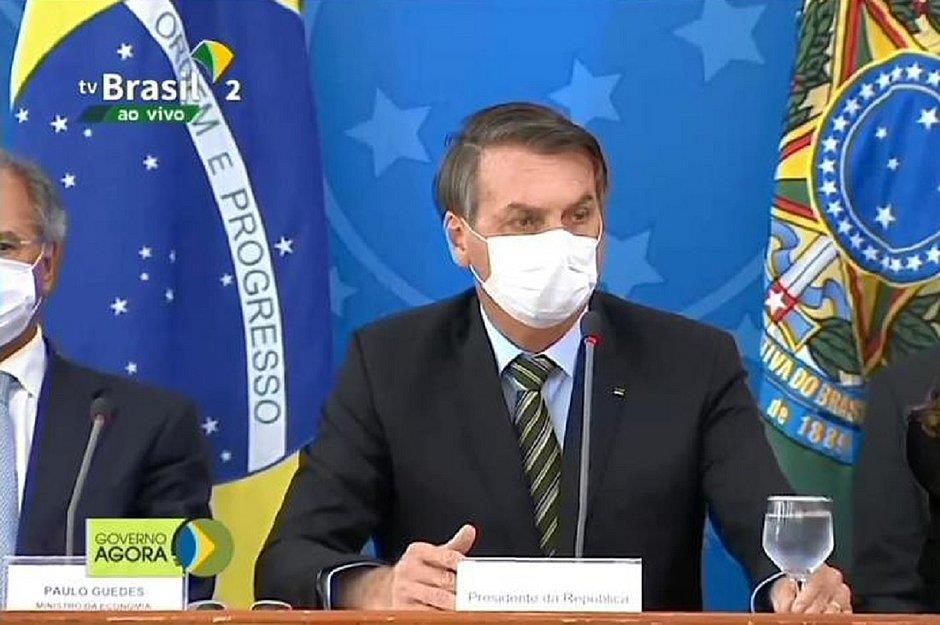 O presidente Jair Bolsonaro testou positivo para covid-19