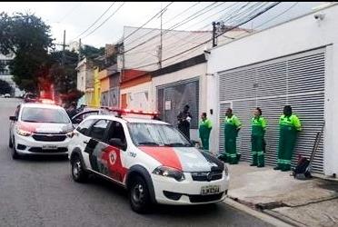 Novamente, suspeitos foram presos pela Polícia Militar, na região da Mooca, usando uniforme da Prefeitura.