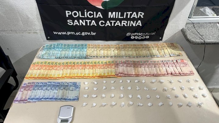 Após denúncia, Polícia Militar apreende cocaína em Porto Belo