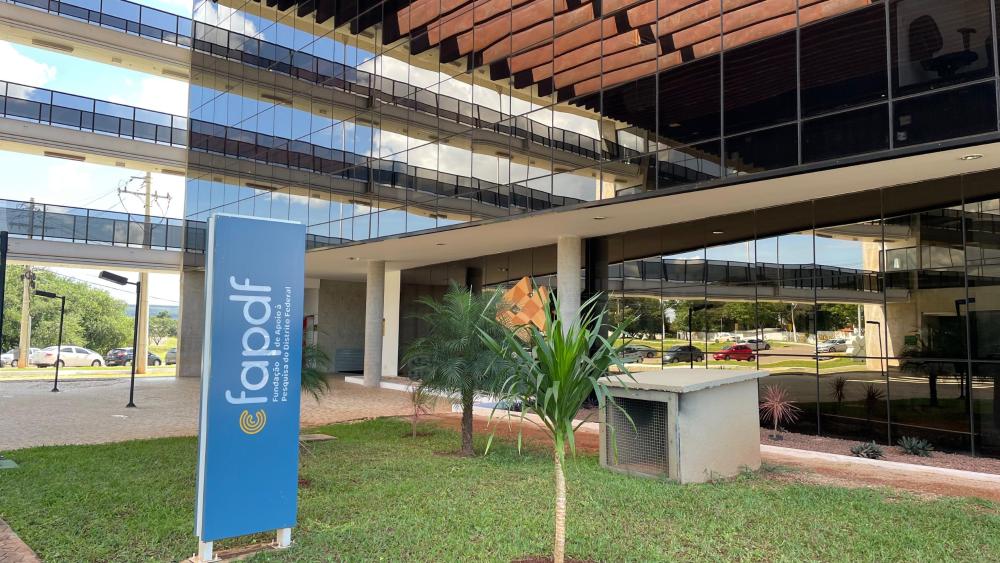 Lançado edital de bolsas de iniciação científica, tecnológica e de inovação