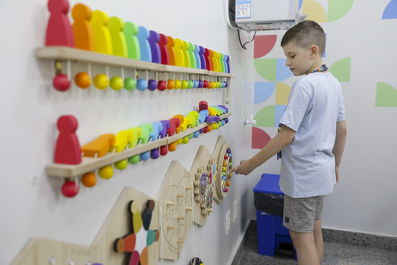 Novo centro especializado faz a diferença na vida de pessoas com TEA no DF