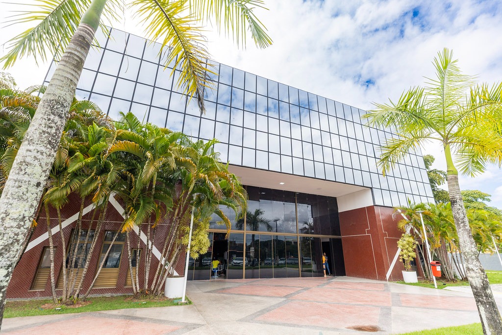 Teatro Cidade do Saber recebe stund UP de Camila Cardoso neste Sábado